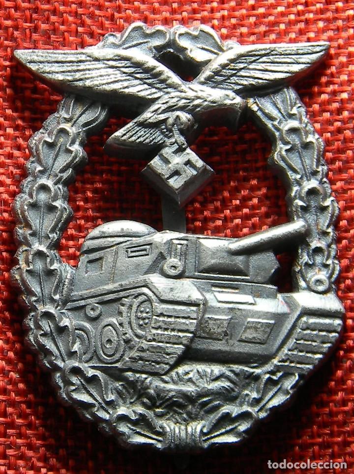 Militaria: III Reich Luftwaffe Lucha contracarros. Panzerkampfabzeichen der Luftwaffe. Medidas: 60 x 45 mm.