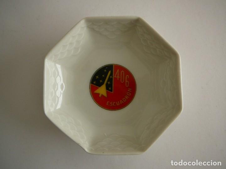 Militaria: Platito 406 Escuadr&oacute;n. Ej&eacute;rcito del aire. Cuenco, cenicero.