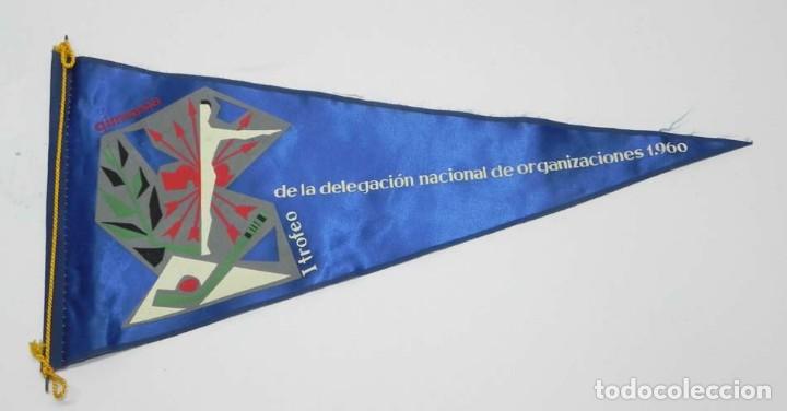 Military Antiques: BANDERIN DE GIMNASIA, I TROFEO DE LA DELEGACION NACIONAL DE ORGANIZACIONES 1960, MIDE 32 CMS.