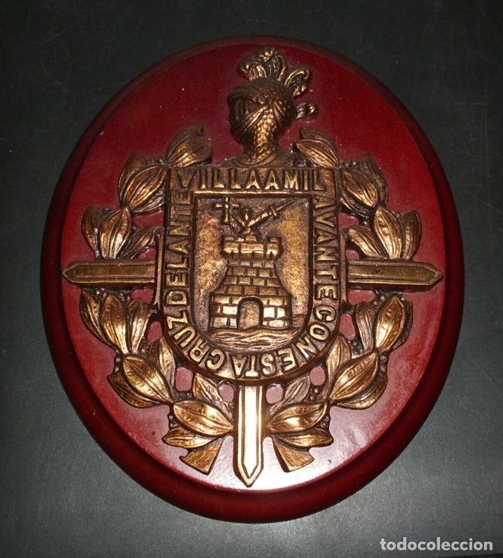 Militaria: METOPA VILLAMIL. AVANTE CON ESTA CRUZ DELANTE MET-180