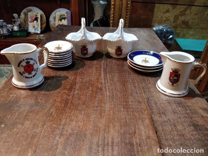 Military Antiques: 15 Piezas de porcelana de cartagena, MARIBEL, del ejercito 2 Jarras, 2 Cestas, 3 platos, 8 platillos