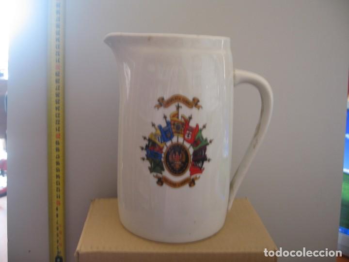 Military Antiques: JARRA CERVEZA GRANDE AGRUPACION DE BANDERAS PARACAIDISTAS.