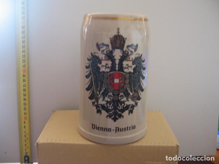 Military Antiques: JARRA CERVEZA GRANDE VIENNA, AUSTRIA.