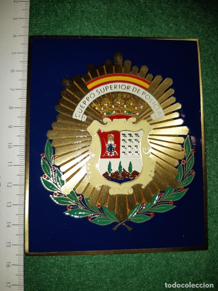 Military Antiques: ESCUDO CUERPO SUPERIOR DE POLICIA GUIPUZCOA