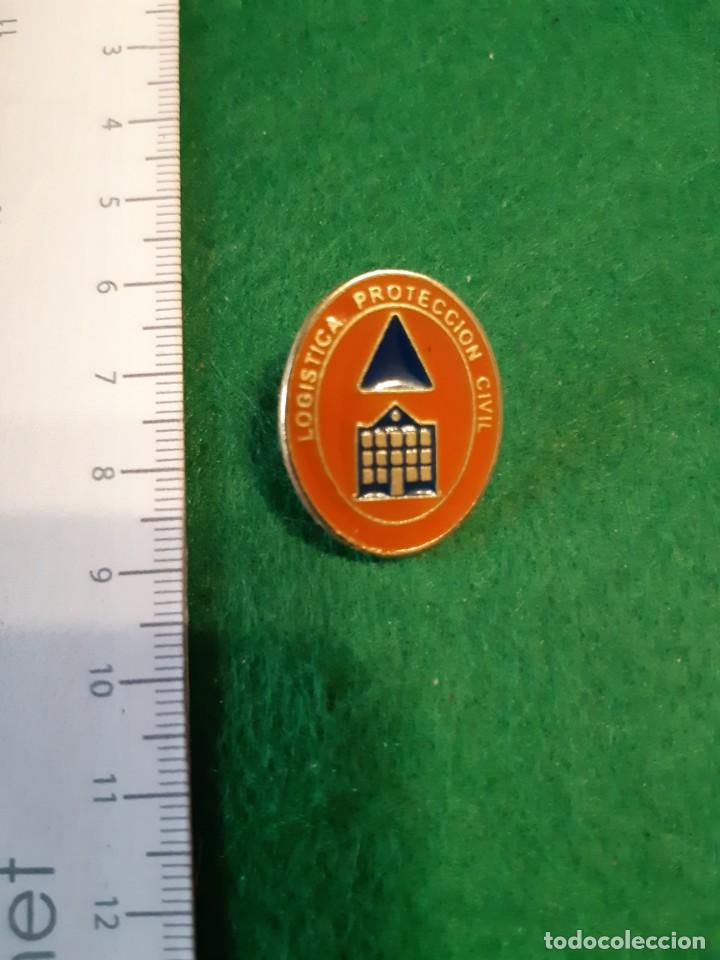 Military Antiques: INSIGNIA LOGISTICA PROTECCION CIVIL