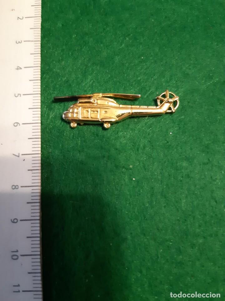Military Antiques: PIN HELICOPTERO GUARDIA CIVIL