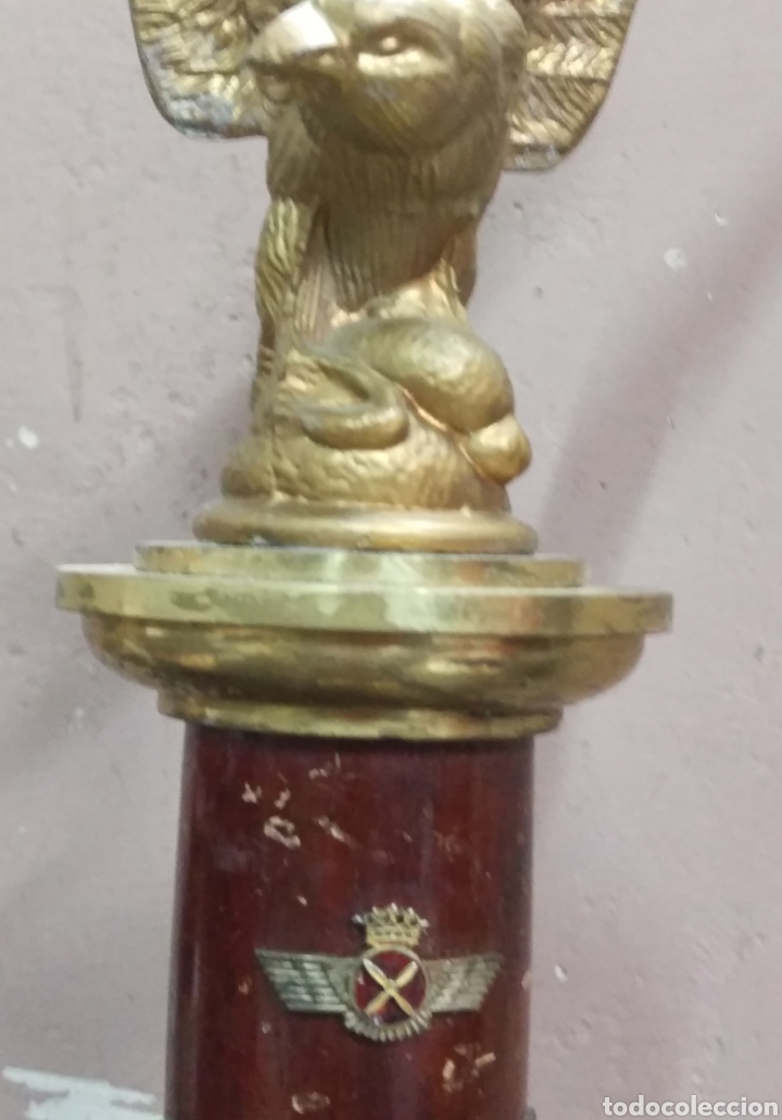 Military Antiques: Trofeo en bronce y madera ejercito del aire a&ntilde;os 60