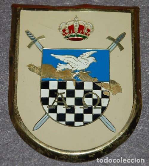 Military Antiques: CHAPA EMBLEMA MILITAR A IDENTIFICAR