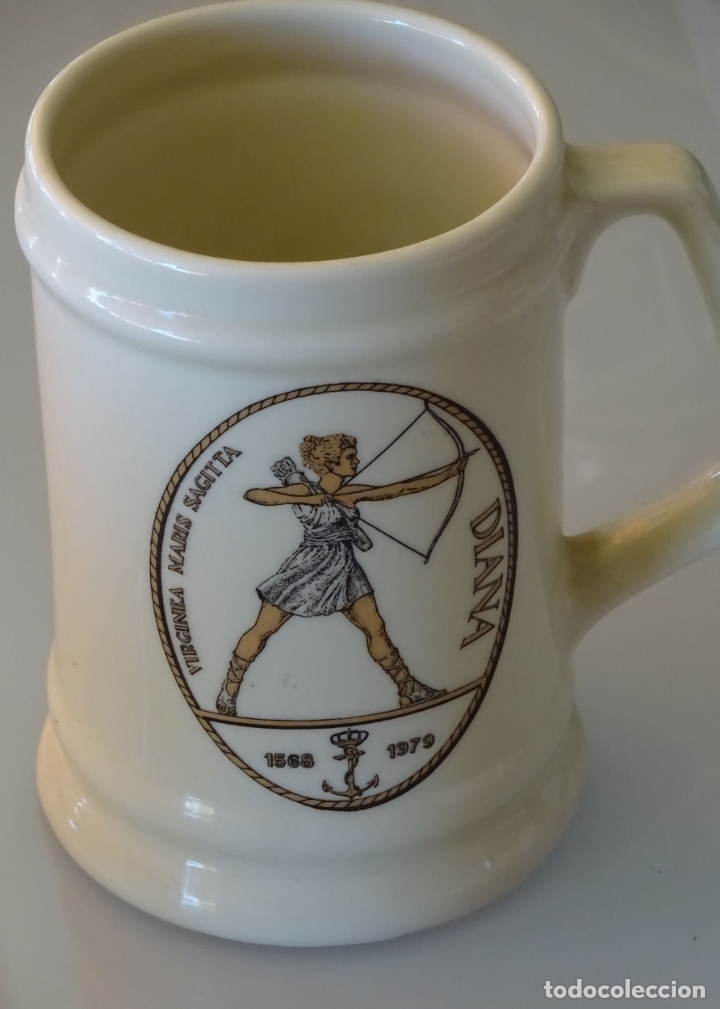 Militaria: JARRA DE CER&Aacute;MICA MILITAR. ARMADA ESPA&Ntilde;OLA MARINA. CORBETA DIANA 1979. 13CM 490 GR