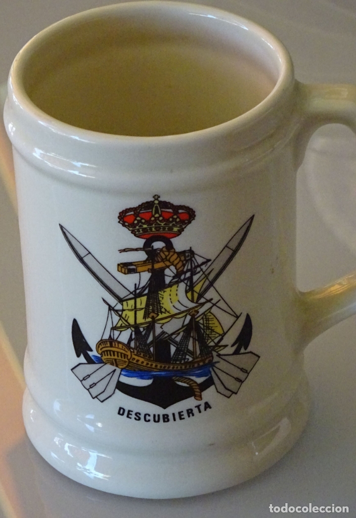 Militaria: JARRA MILITAR DE CER&Aacute;MICA. ARMADA ESPA&Ntilde;OLA. CORBETA DESCUBIERTA. 13 CM. 520 GR