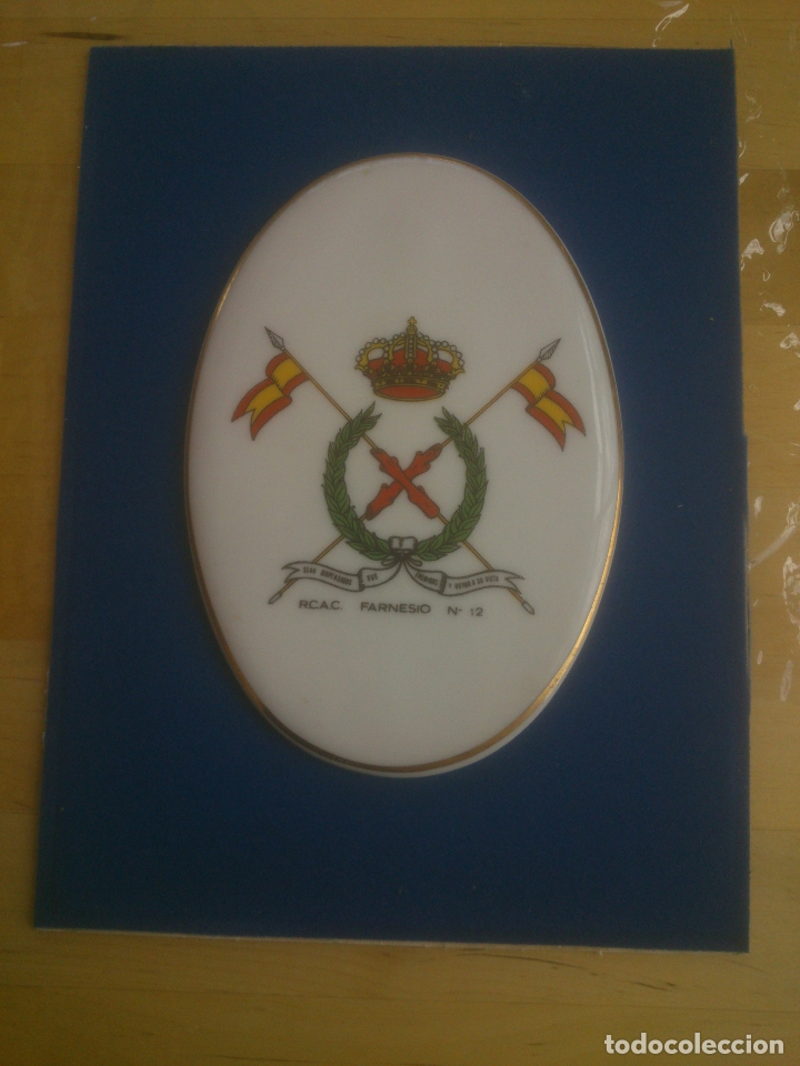 Militaria: PORCELANA MILITAR R.C.A.C.FARNESIO.N&ordm;12.VALLADOLID.CERAMICA SOBRE FIELTRO.