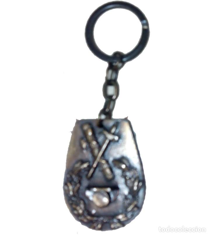 Military Antiques: Distintivo Emblema Llavero Guardia Civil