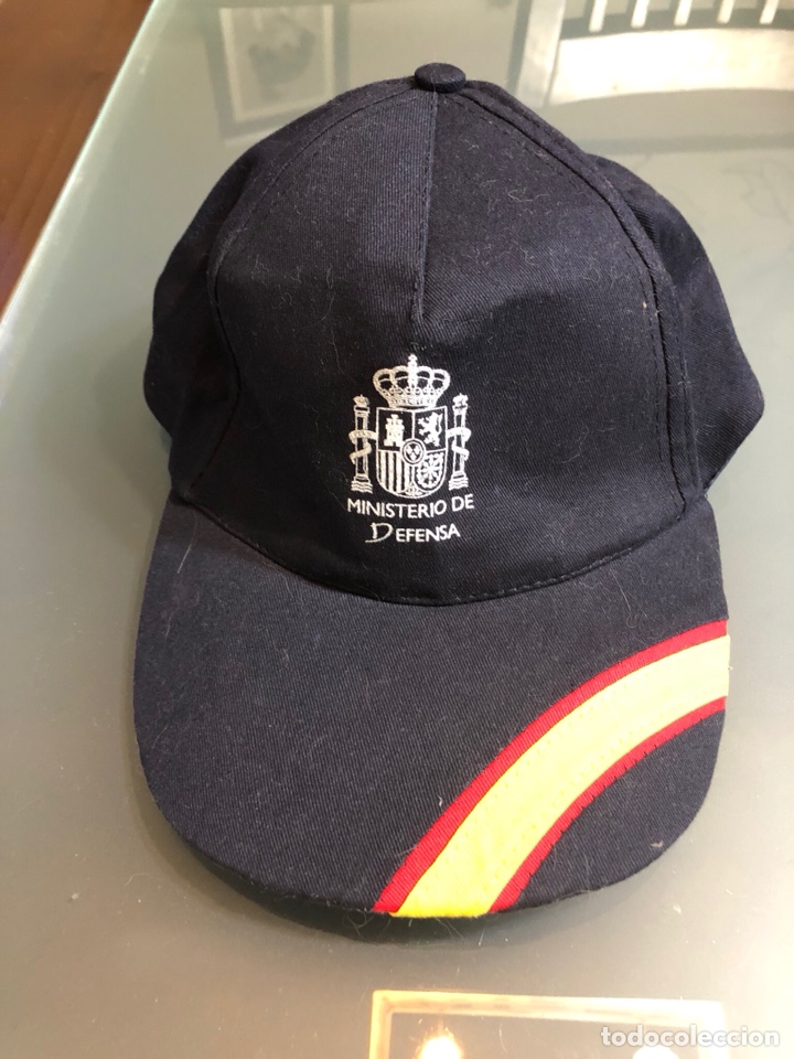 Military Antiques: Gorra Ministerio de Defensa