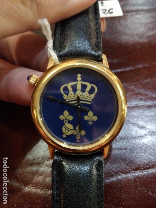 Military Antiques: Raro reloj de pulsera Constant Beuchat. Reales sitios de Espa&ntilde;a. Cuarzo. 3,3 cms. di&aacute;metro.