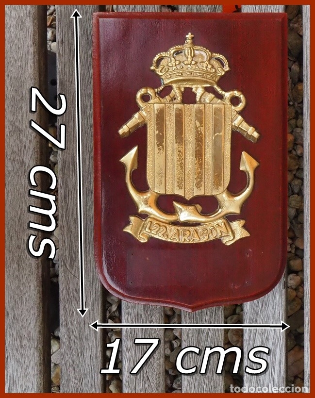 Militaria: 124/563..L22 Transporte Anfibio de Ataque Arag&oacute;n....Mide...27 X 17 cms...Tiene un peso de 1,125 kgs