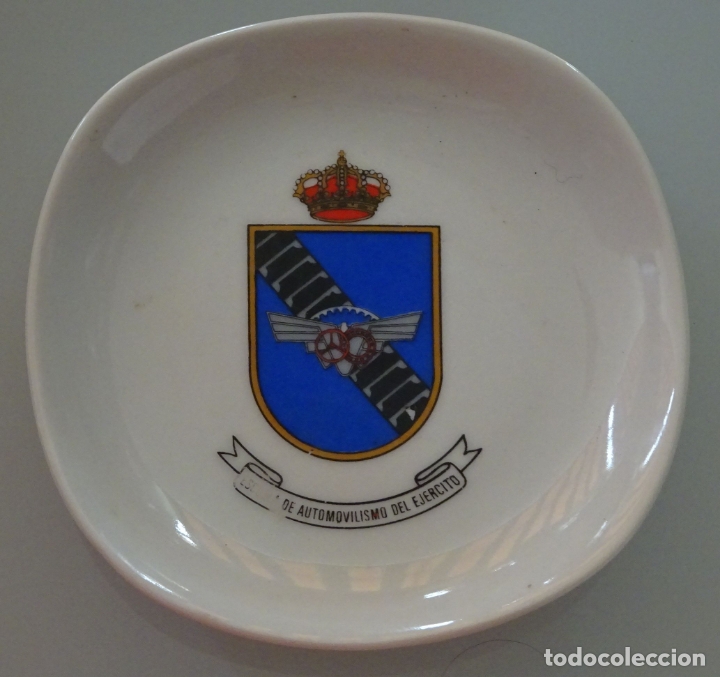 Militaria: CENICERO MILITAR DE CER&Aacute;MICA. ESCUELA AUTOMOVILISMO DEL EJ&Eacute;RCITO. 12 CM. 160 GR