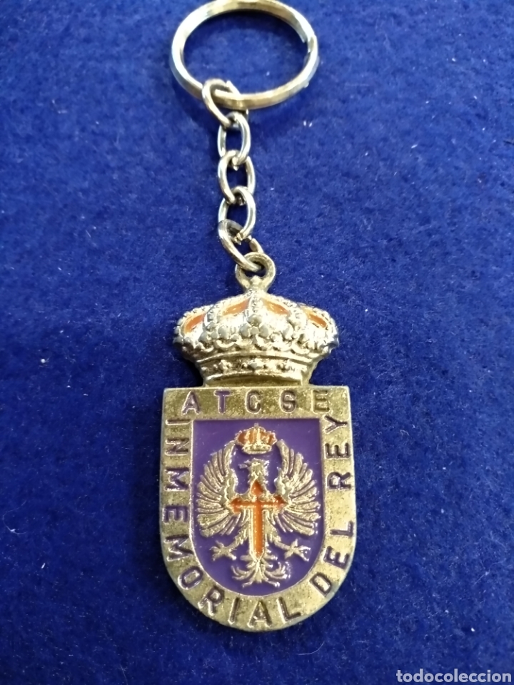 Military Antiques: Llavero en memoria del rey