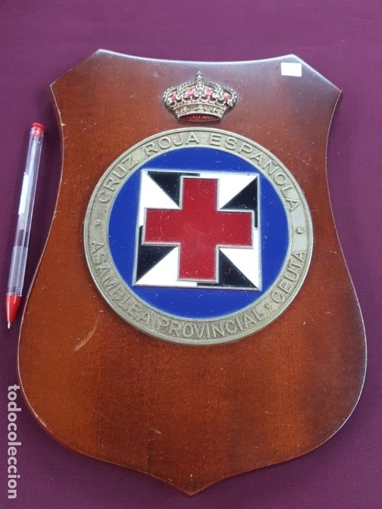 Military Antiques: METOPA CRUZ ROJA ESPA&Ntilde;OLA, CEUTA