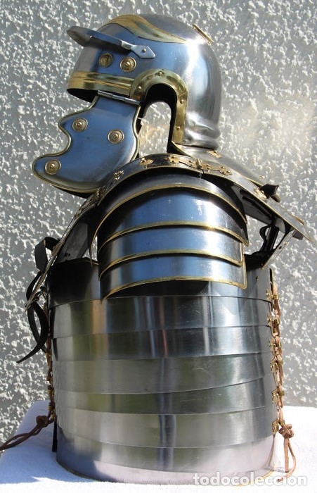 Military Antiques: Armadura Roman Lorica segmentata. Casco tipo it&aacute;lica imperial G. Impresionante r&eacute;plica.