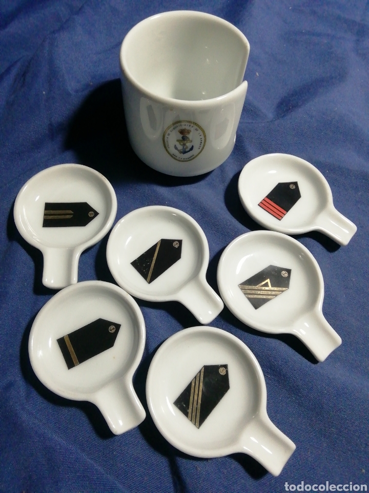 Military Antiques: SET CONTENEDOR Y 6 CENICEROS DE CER&Aacute;MICA. ESCUELA DE SUBOFICIALES DE LA ARMADA SAN FERNANDO.