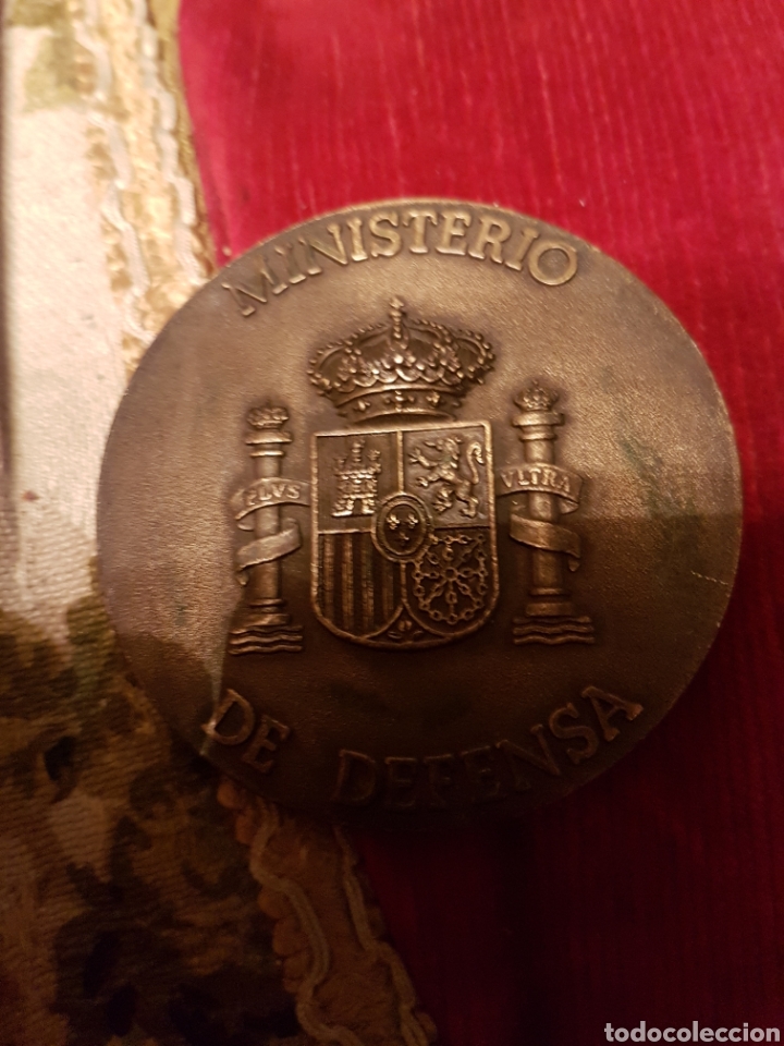 Military Antiques: MEDALLA MILITAR BRONCE