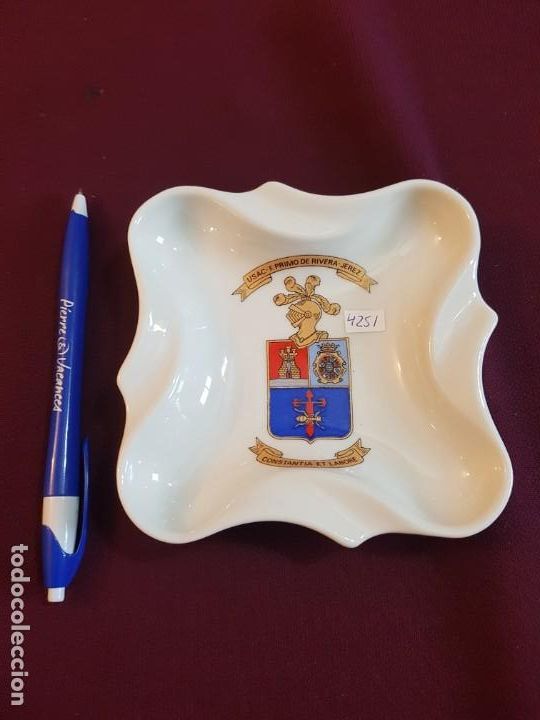 Militaria: CENICERO USAC-F. PRIMO DE RIVERA. JEREZ