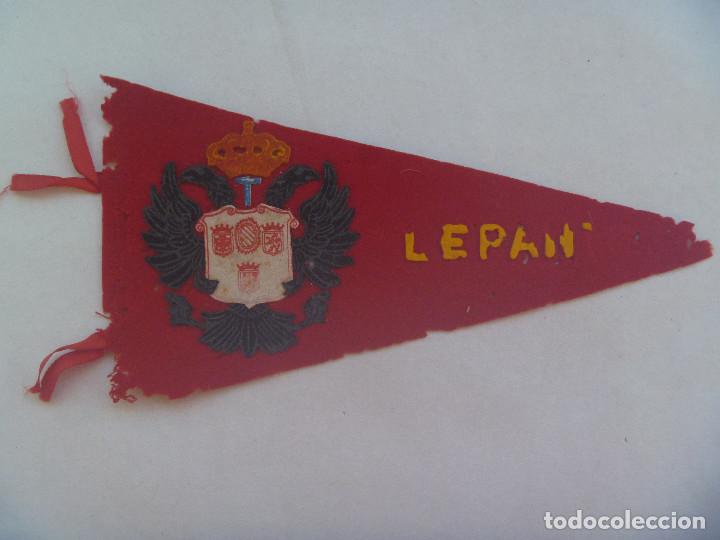 Militaria: MARINA DE GUERRA ESPA&Ntilde;OLA : ANTIGUO BANDERIN DE LA NAVE LEPANTO. HECHO POLVO