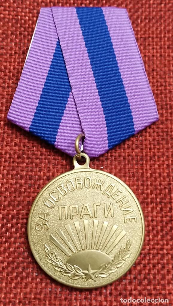 Militaria: URSS - CCCP- Uni&oacute;n Sovi&eacute;tica &ndash; Medalla Por la liberaci&oacute;n de Praga