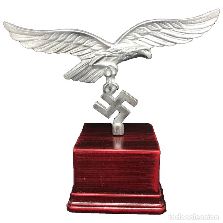 Militaria: Reproducci&oacute;n Decoraci&oacute;n de Mesa &Aacute;guila Luftwaffe &ndash; Alemania WWII &ndash; 20 cm