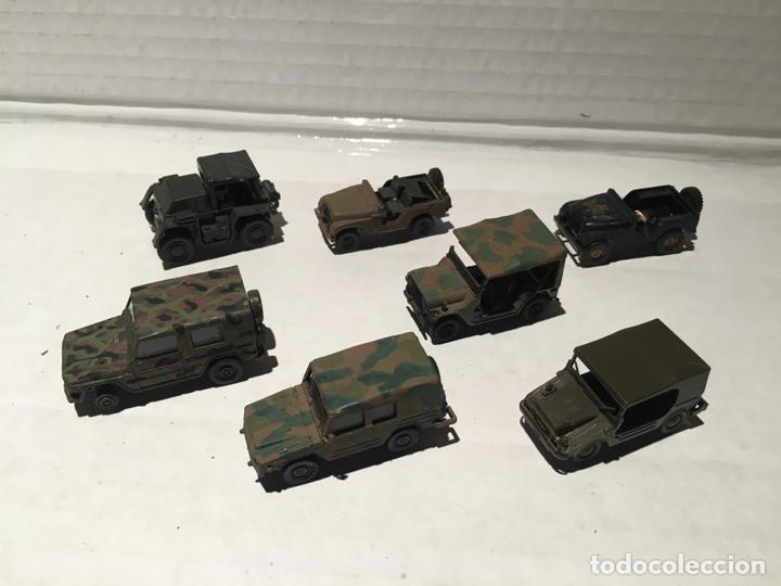 Military Antiques: LOTE DE 7 MINI VEHICULOS MILITARES PLASTICO