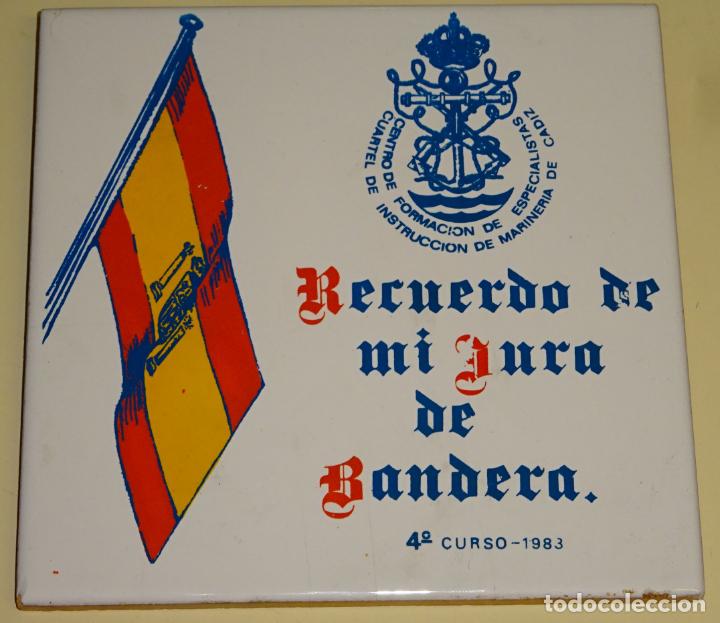 Militaria: AZULEJO CER&Aacute;MICA MILITAR. CENTRO INSTRUCCI&Oacute;N ESPECIALISTAS. MARINER&Iacute;A C&Aacute;DIZ 1983. 15CM. 250GR