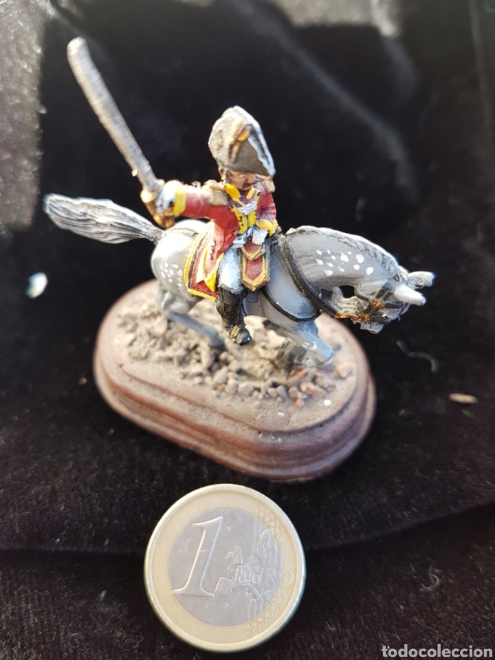 Military Antiques: BONITO SOLDADO DE PLOMO