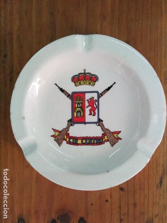 Military Antiques: Cenicero Militar Porcelana CIR CENTRO