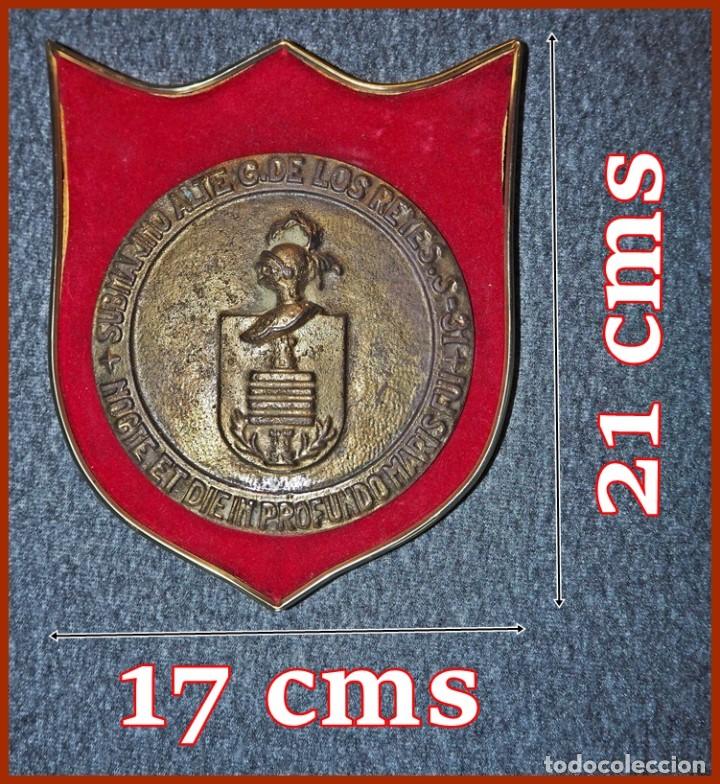 Military Antiques: 185/568..S 31 Submarino Almirante C. de los Reyes.....medidas 21 X 17 cms....peso.....1,100 kgs