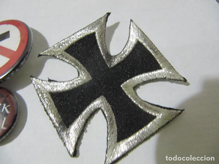 Military Antiques: LOTE PARCHES CRUZ DE HIERRO NUEVOS