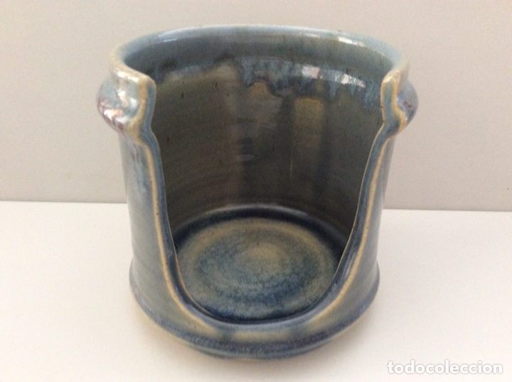 Military Antiques: Recipiente para botella de vino