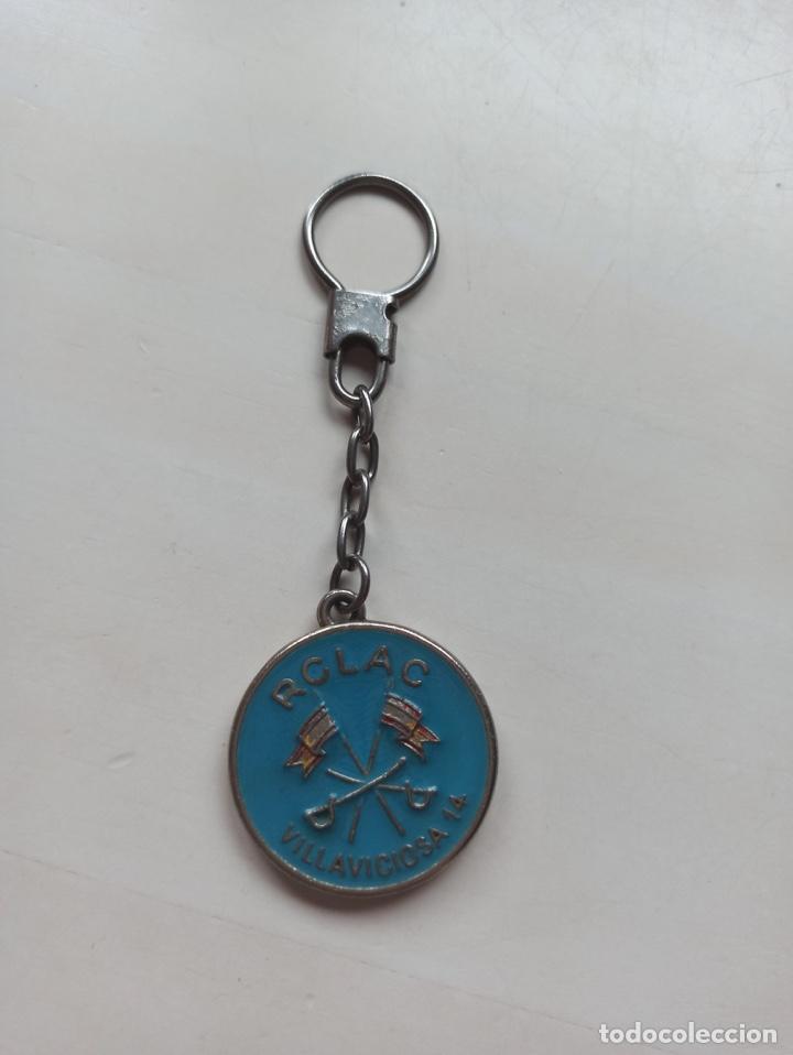 Military Antiques: Llavero militar metal. RCLAC Villaviciosa 14