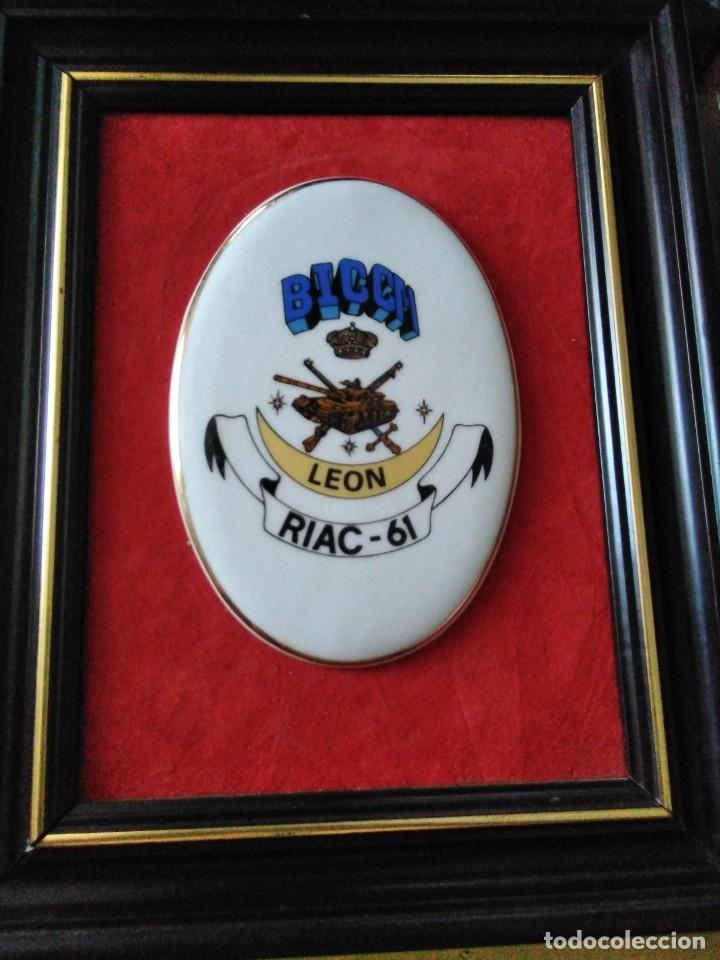 Military Antiques: METOPA MILITAR BATALL&Oacute;N ACORAZADO LE&Oacute;N BICCM , RIAC-61