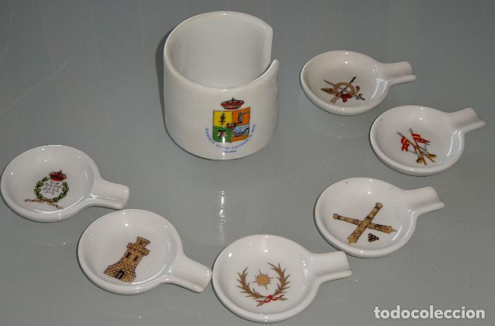Militaria: SET MILITAR DE CER&Aacute;MICA. 6 CENICEROS RESIDENCIA MILITAR CASTA&Ntilde;&Oacute;N DE MENA M&Aacute;LAGA. ARMAS. 520GR