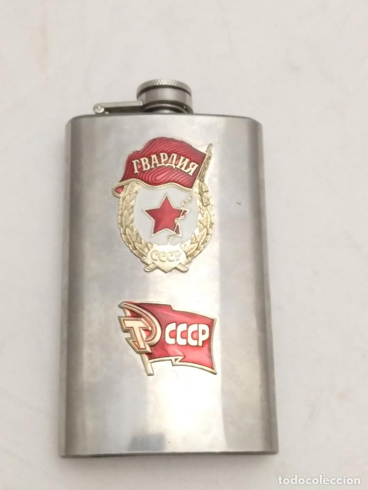 Military Antiques: Petaca militar rusa