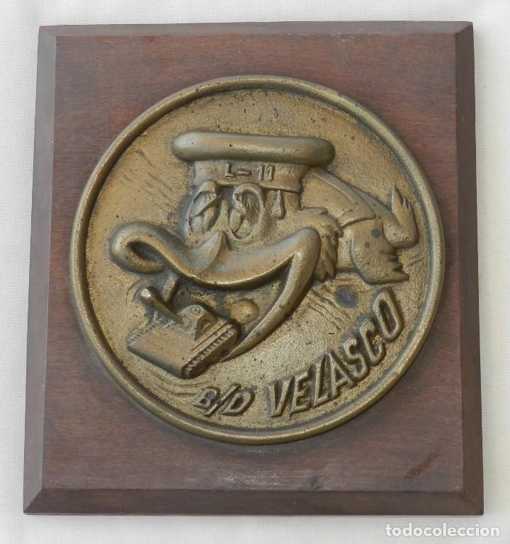 Military Antiques: ANTIGUA METOPA MILITAR. MARINA ESPA&Ntilde;OLA. BUQUE DE DESEMBARCO VELASCO ANFIBIO. ARMADA ESPA&Ntilde;A. MIDE 20