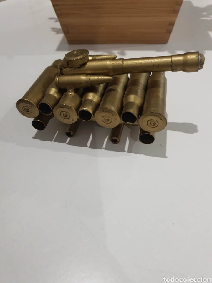 Militaria: BONITO TANQUE HECHO CON VAINAS.