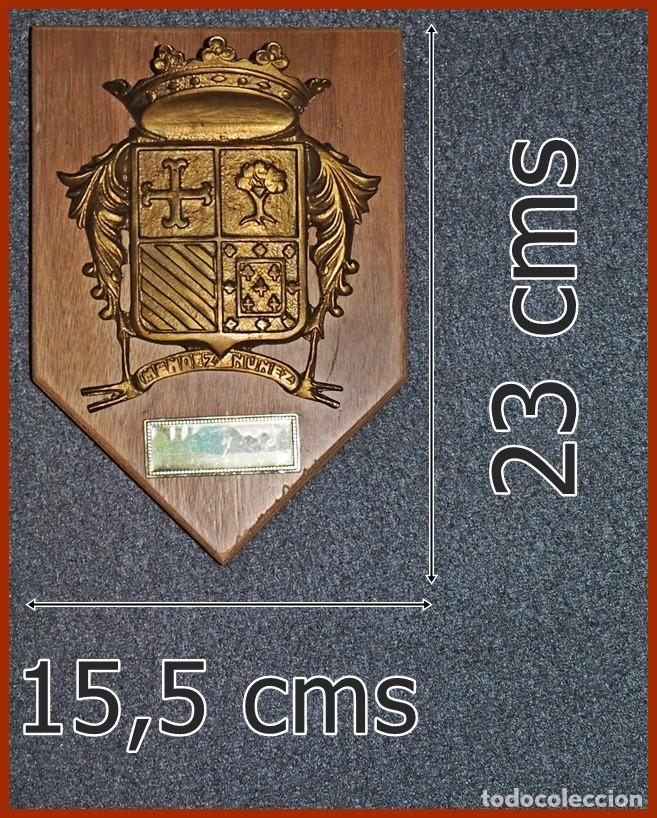 Military Antiques: 42/550..Metopa D63 Destructor M&eacute;ndez N&uacute;&ntilde;ez....Medidas 23 X 15,5 cms...pesa 1 kg