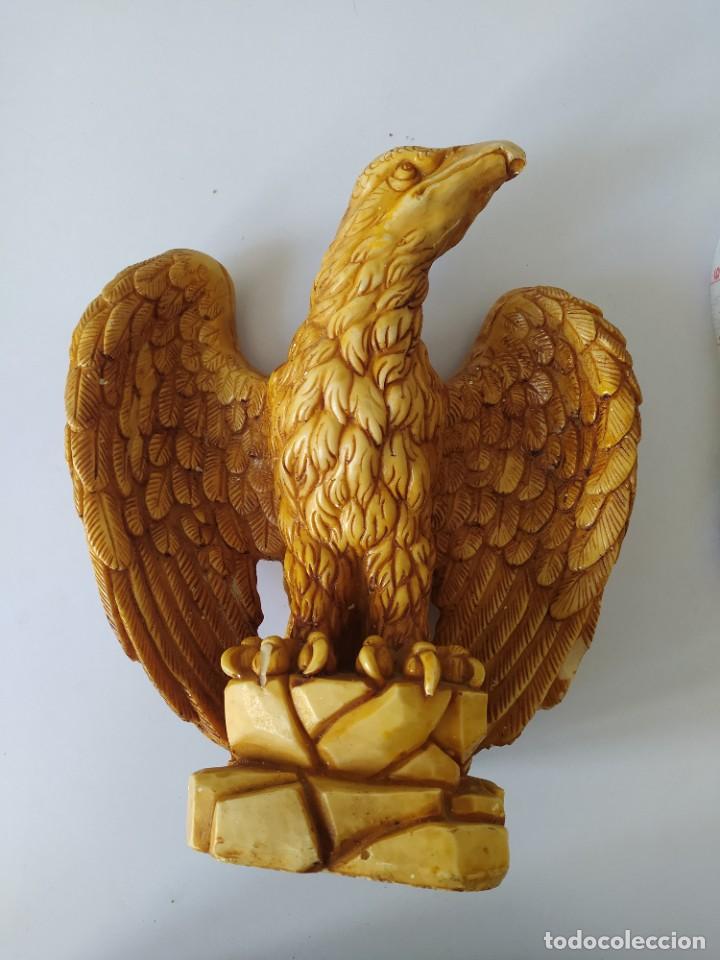 Military Antiques: Escultura &aacute;guila para despacho o mesa. Tipo alemana.