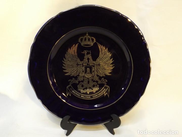 Militaria: Plato cer&aacute;mica Gobierno militar de Cartagena 21 cm.