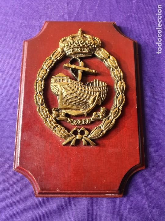 Militaria: METOPA con madera