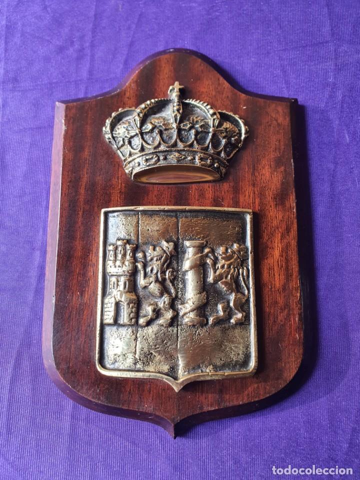 Militaria: METOPA con madera