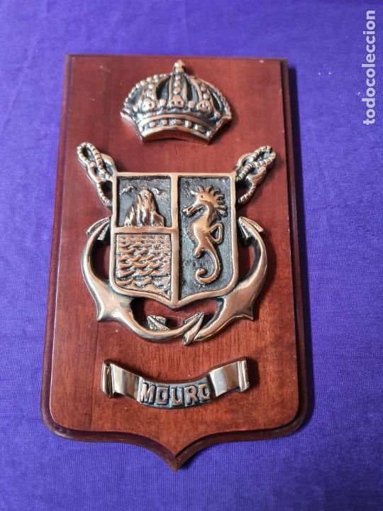 Military Antiques: METOPA con madera Mouro