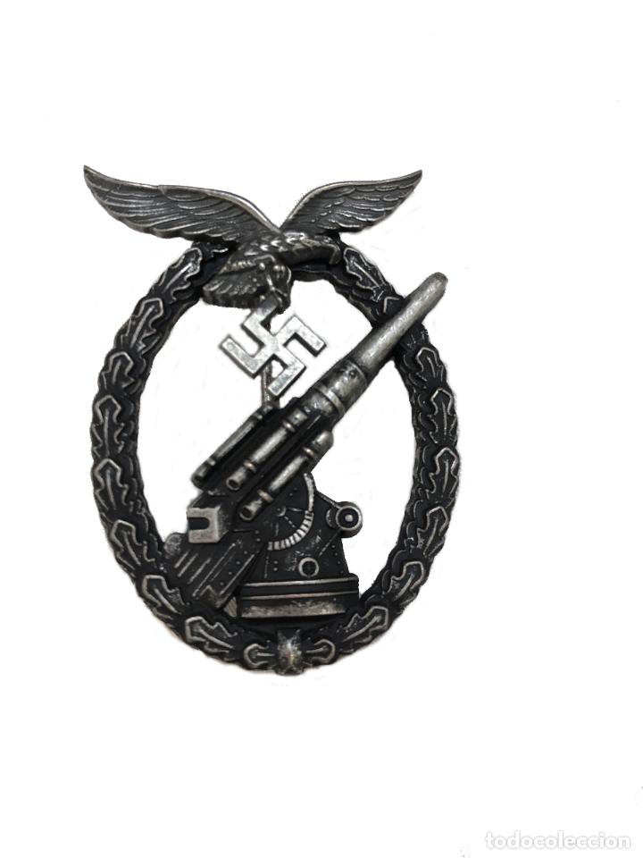 Military Antiques: REPRODUCCI&Oacute;N DISTINTIVO DE COMBATE LUFTWAFFE