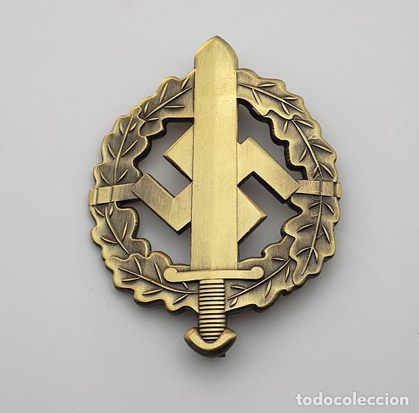 Militaria: REPRODUCCI&Oacute;N MEDALLA DEPORTE SA EN BRONCE